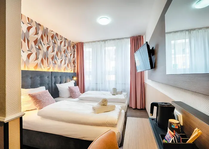 Home Hotel